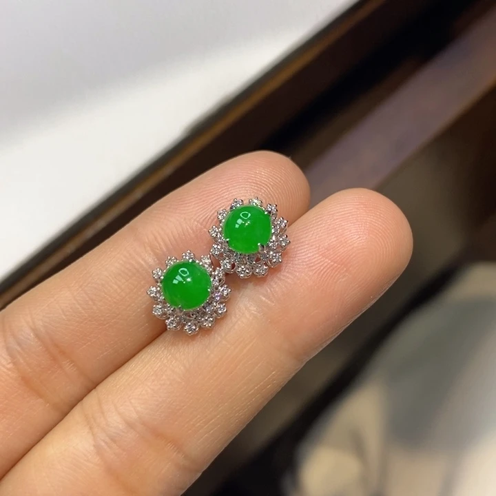 翡翠18K金镶嵌耳饰