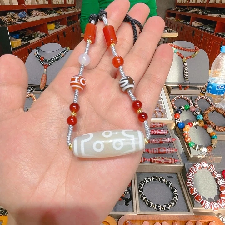 未镶嵌玛瑙/玉髓珠宝奇石