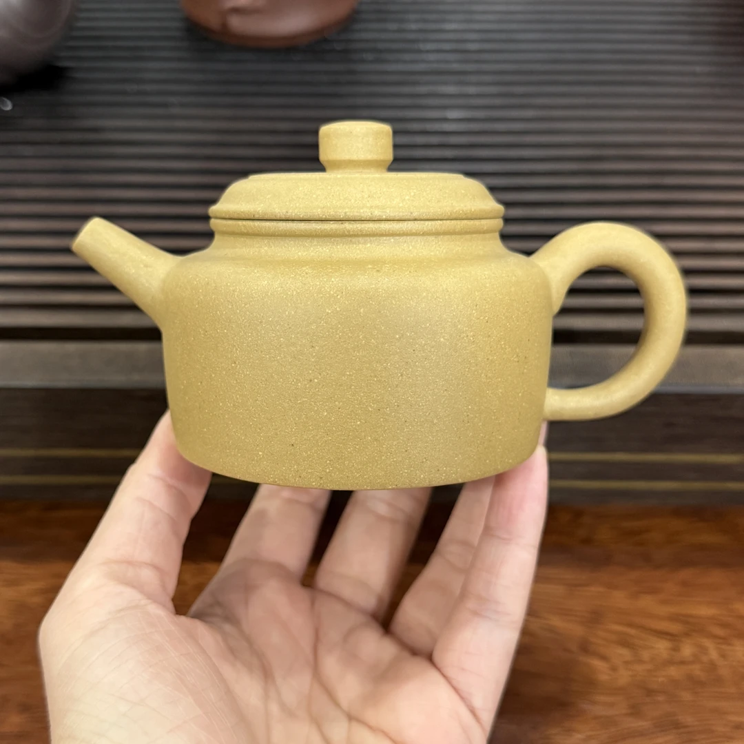 【德钟•原矿大水潭梨皮本山绿泥】140cc网孔半手工紫砂壶