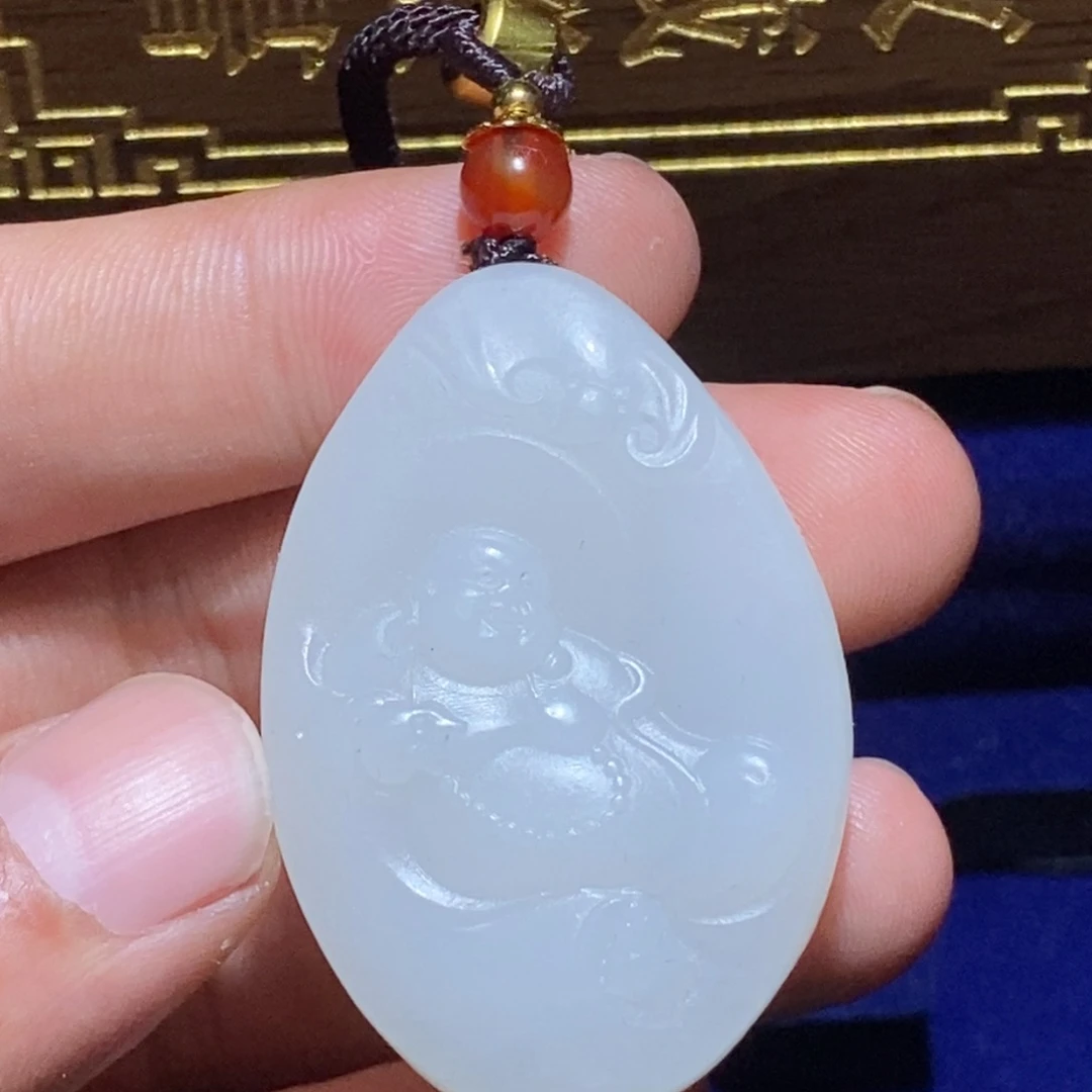 和田玉未镶嵌颈饰d