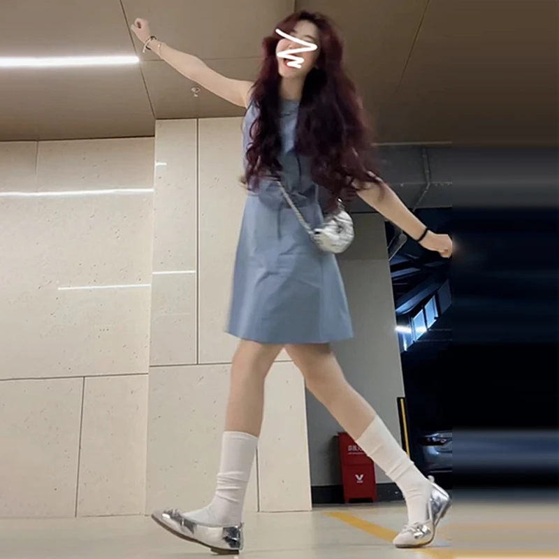 3426小个子蓝色无袖背心连衣裙子女装夏季2024新款法式收腰短裙