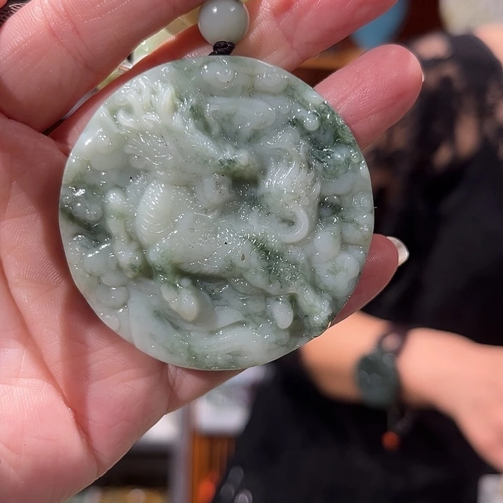 未镶嵌岫玉毛衣链