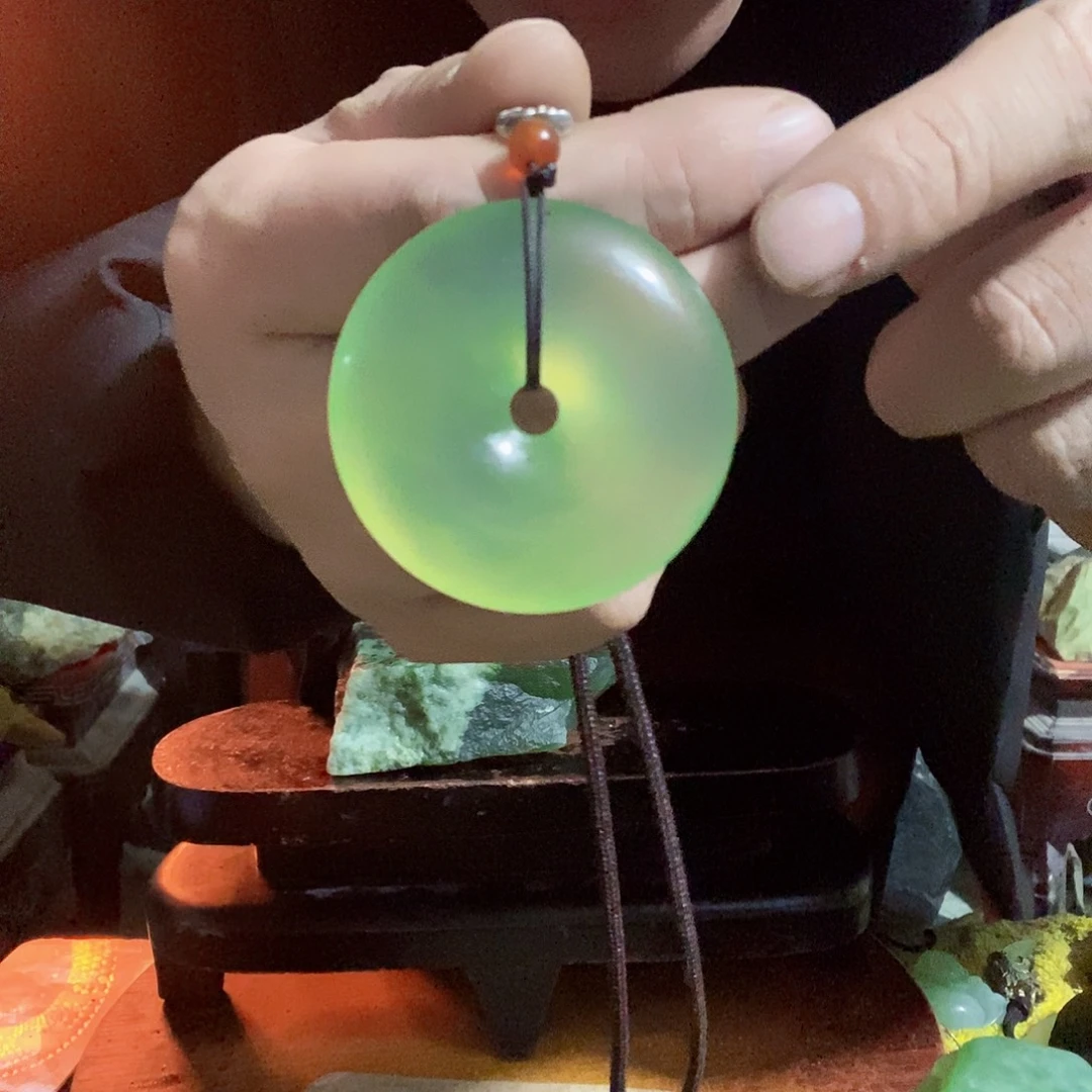 蛇纹石玉未镶嵌珠宝半成品