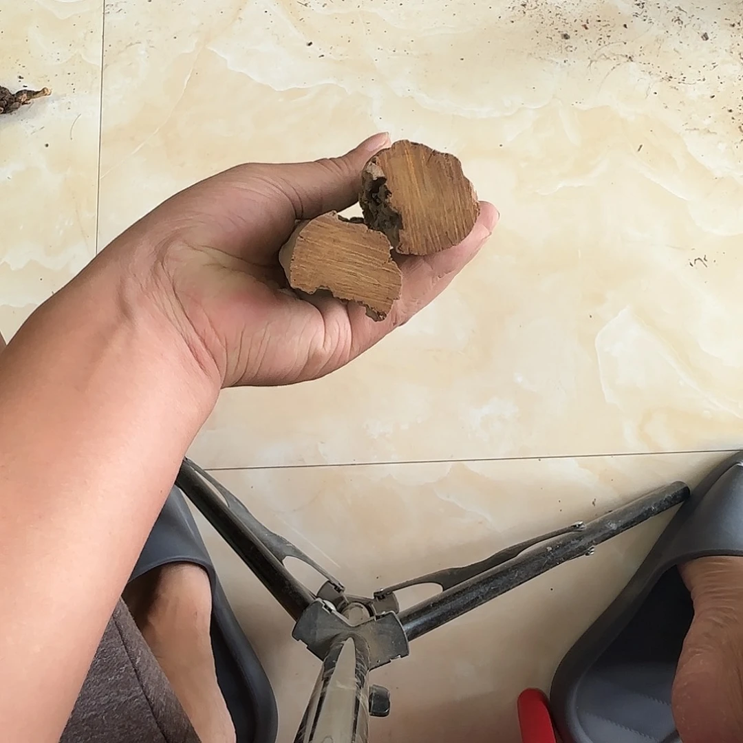 过***客木香粉料质疙瘩料质