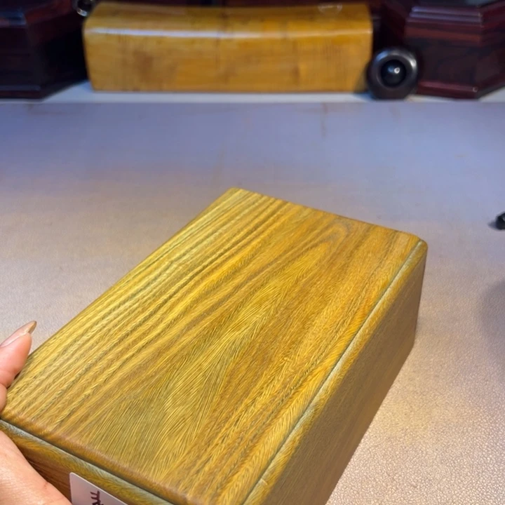 韦***～机关盒。