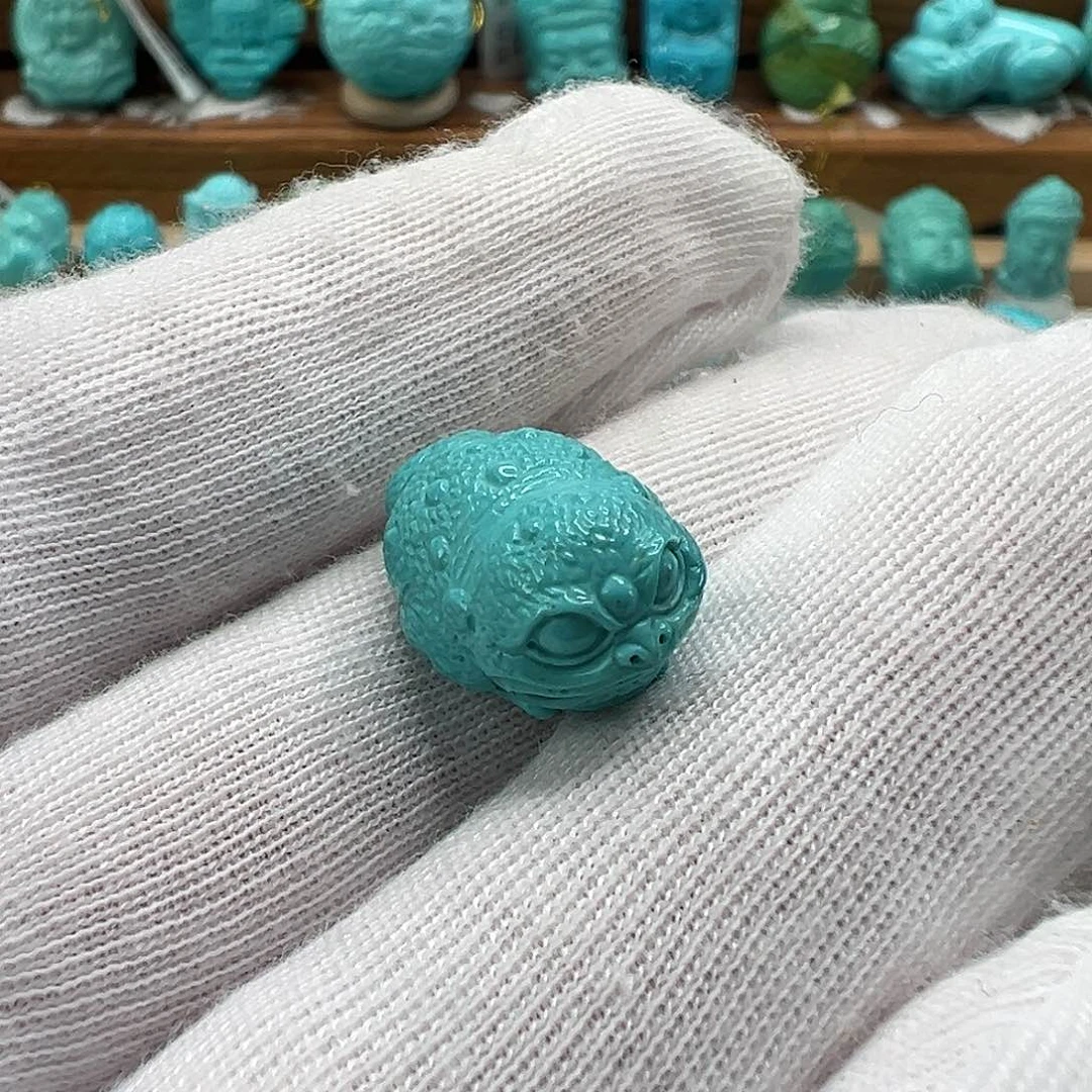 绿松石配饰未镶嵌