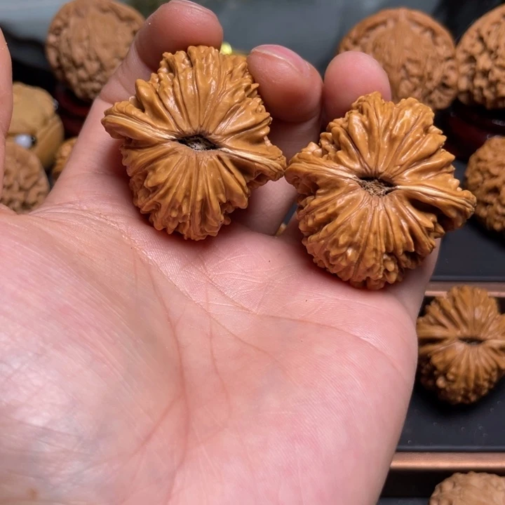 相***笑文玩核桃把件汉高