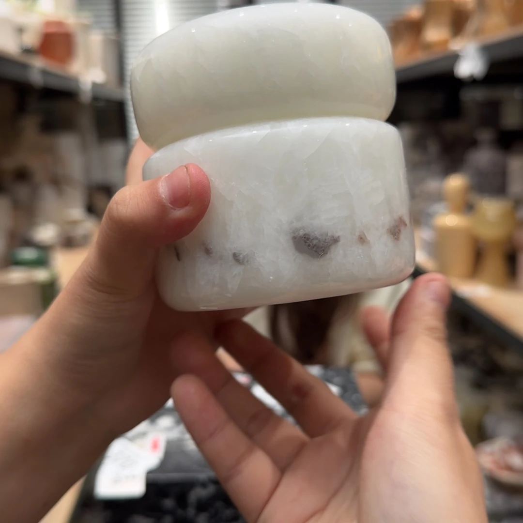 大理石r114。   两个亿