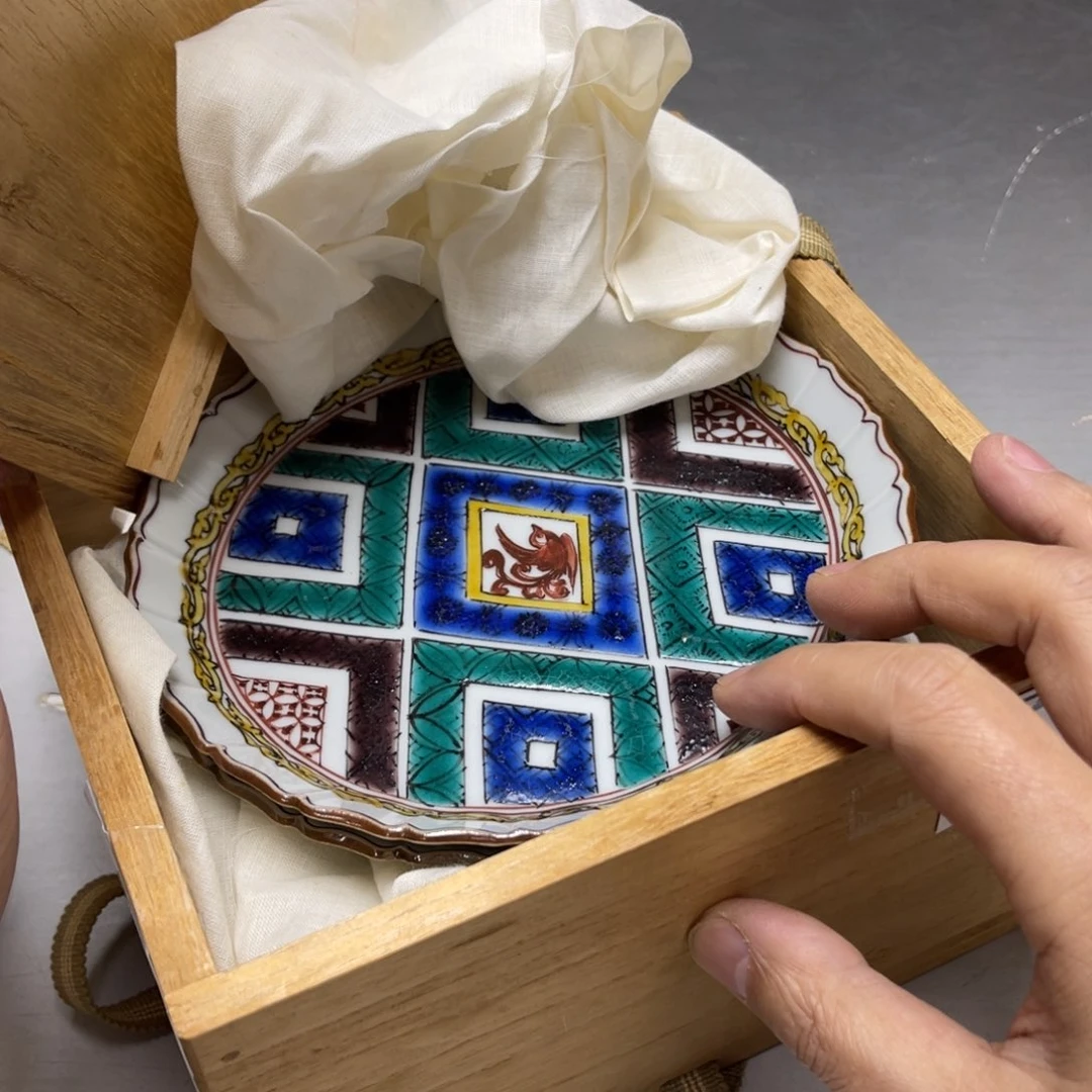 瓷片王*颐密密麻麻的小故事在