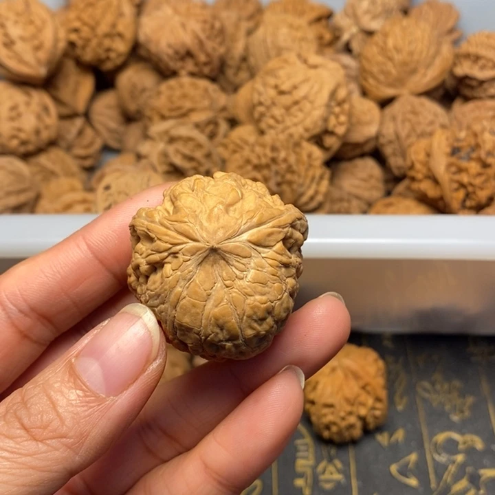 老***儿文玩核桃吊坠文玩核桃异形单只