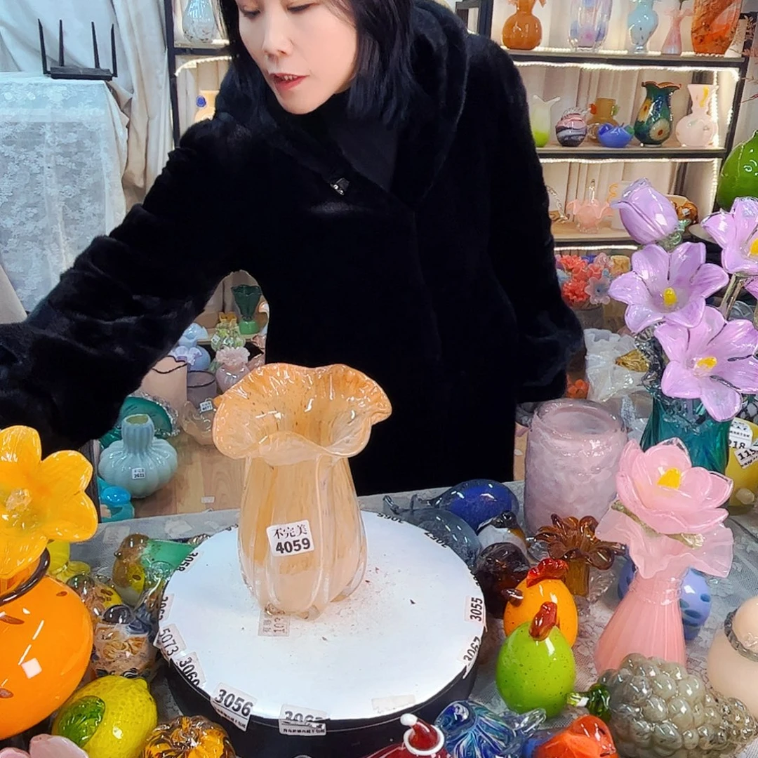 花瓶家悦美居琉璃摆件不完美