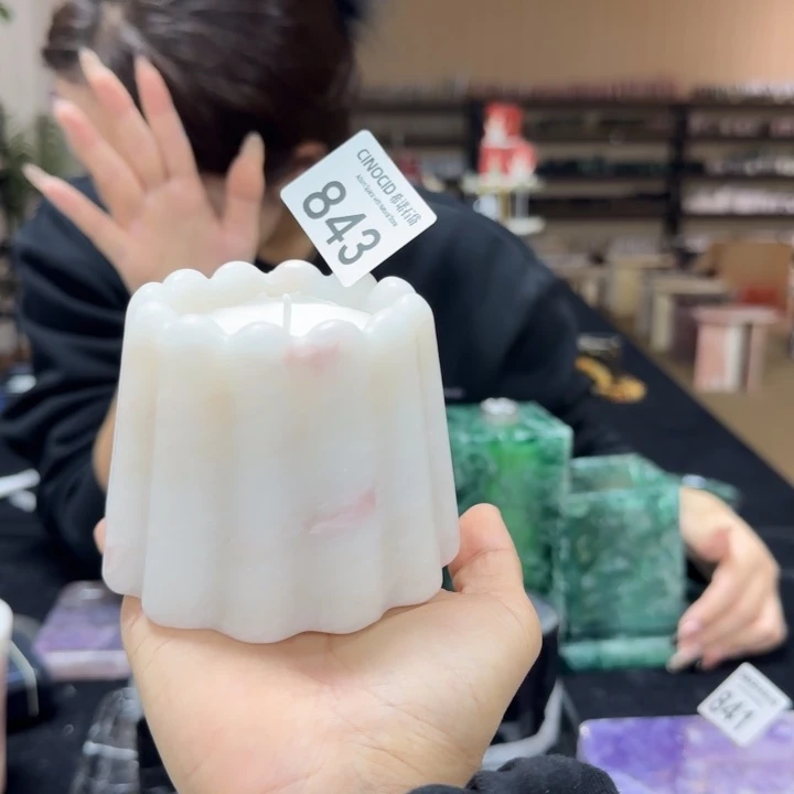 843彩虹玫瑰可露丽香薰