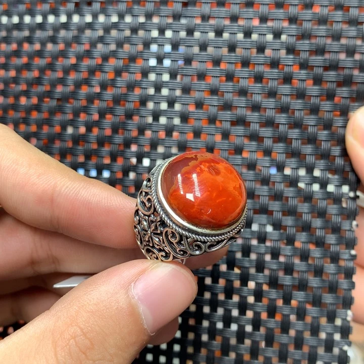 银S925镶嵌戒指南红玛瑙