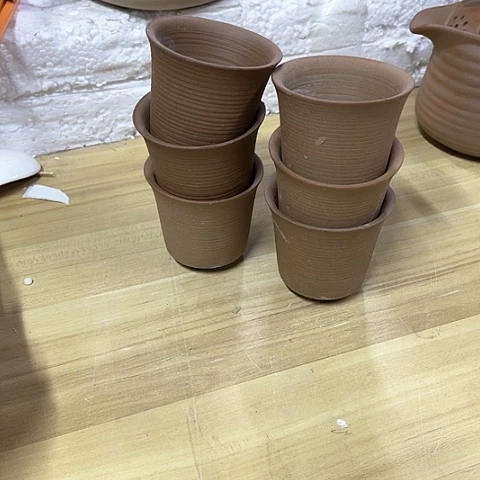 微瑕，不能明火，口径7，高度6，6个杯子