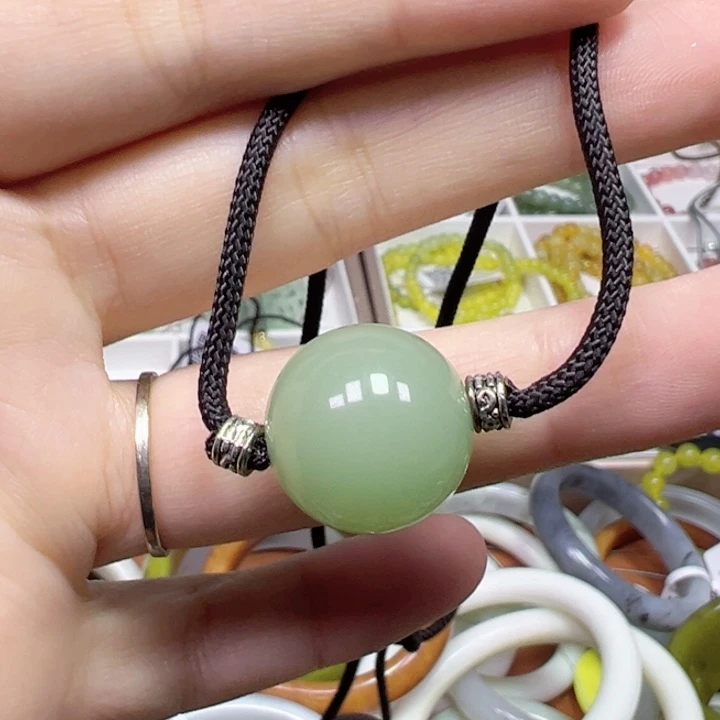 未镶嵌蛇纹石玉手链