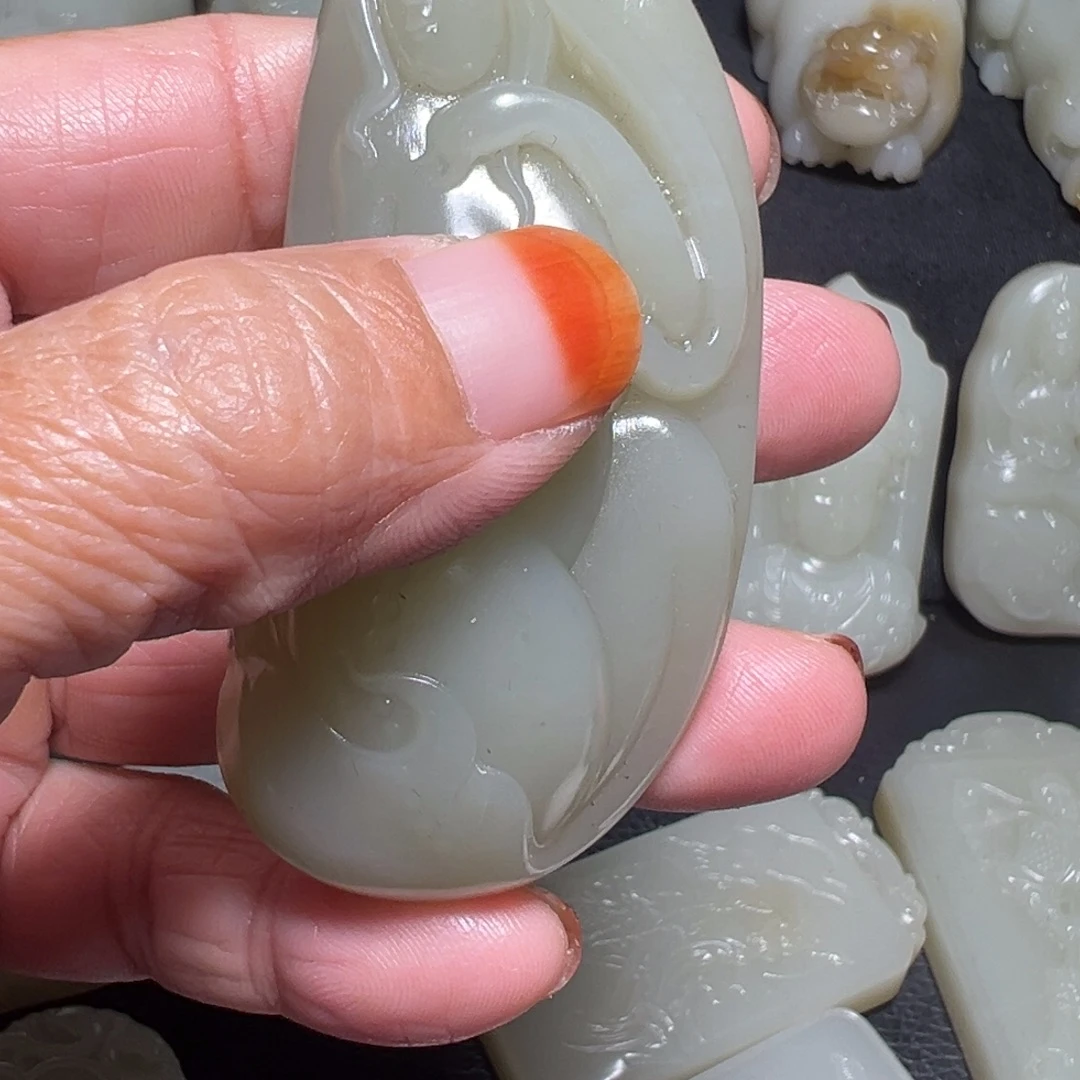 和田玉（糖玉）未镶嵌颈饰