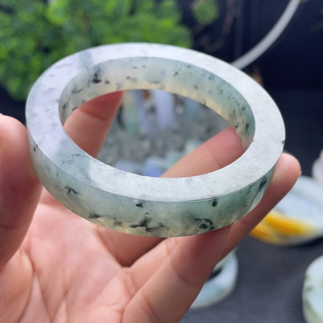 定制翡翠不退不换未镶嵌