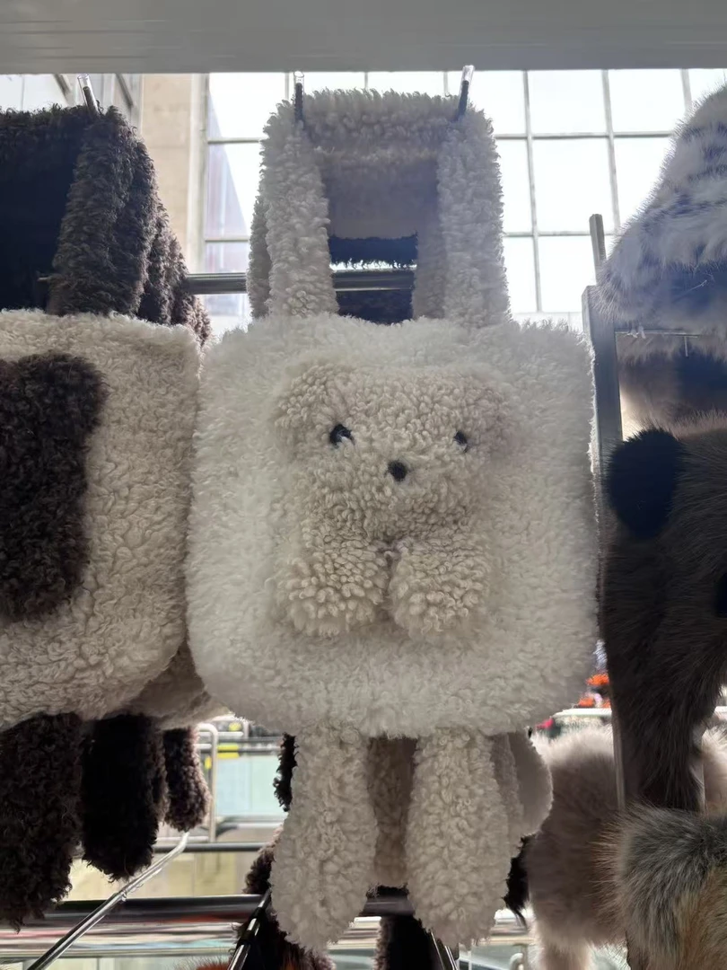 卡通秋冬单肩包时尚斜跨包肩包磁吸扣毛绒绒