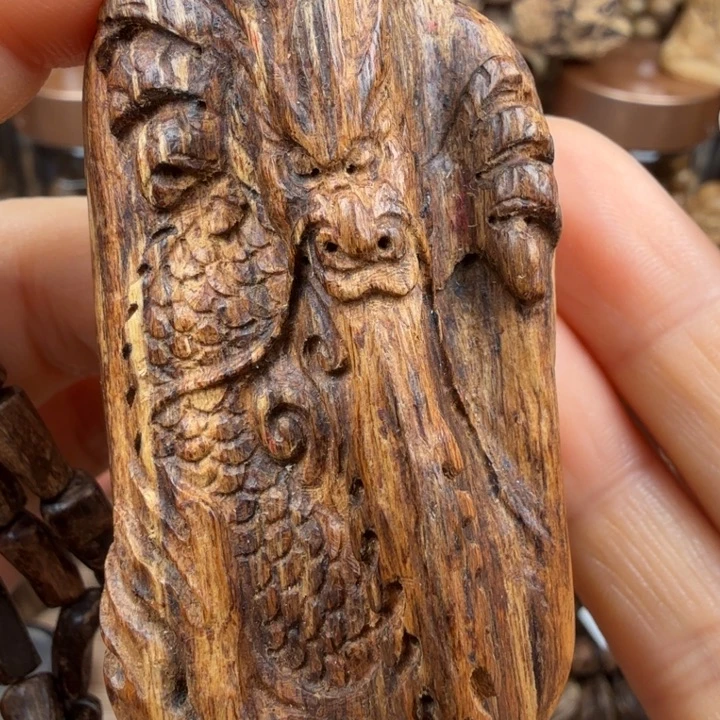 沉香沉香碎屑惠安手把件13克