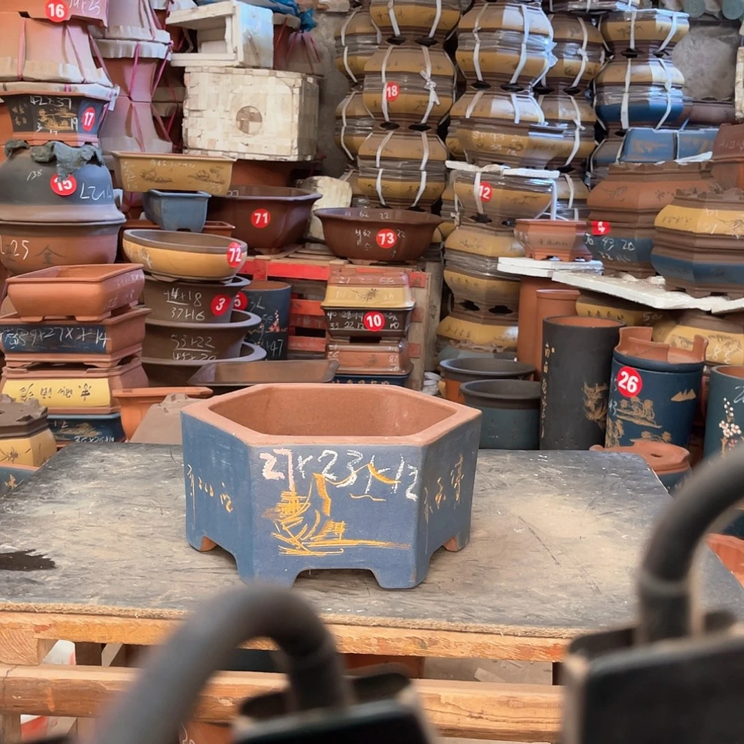 紫砂花盆六方一个