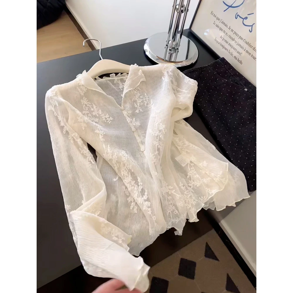 时尚纯欲风蕾丝刺绣提花长袖开衫女秋季新中式微透木耳边罩衫上衣