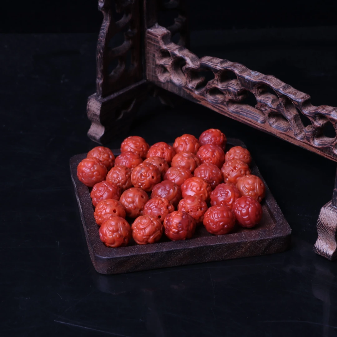 精美南红玛瑙13mm左右雕刻貔貅单珠配饰一个p893（多样性发其一）