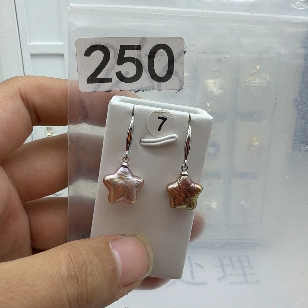 颈饰合金淡水珍珠