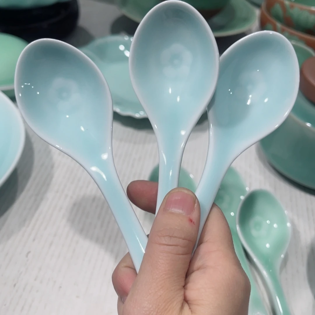 瓷片哈哈哈哈哈哈哈哈