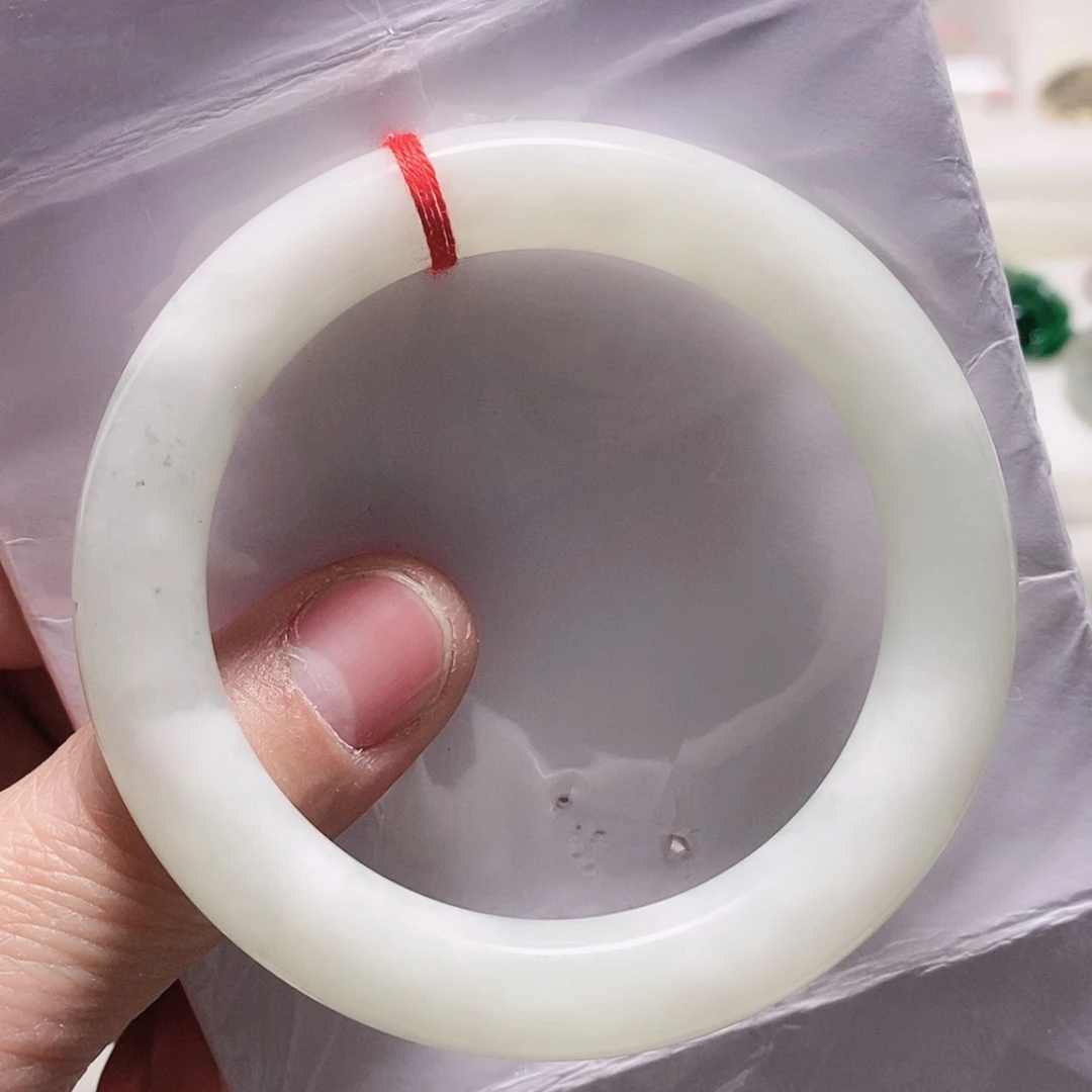 【闪购商品】未镶嵌独山玉镯子56