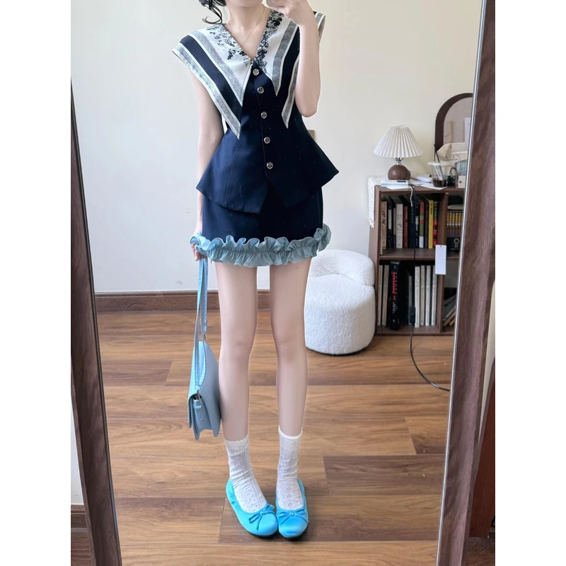 2025夏季新款法式气质轻奢时尚女海军翻领拼接上衣搭配高腰半身裙