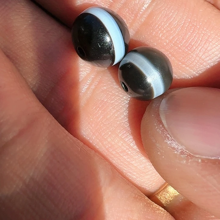 玻璃颈饰C****r琉璃珠子