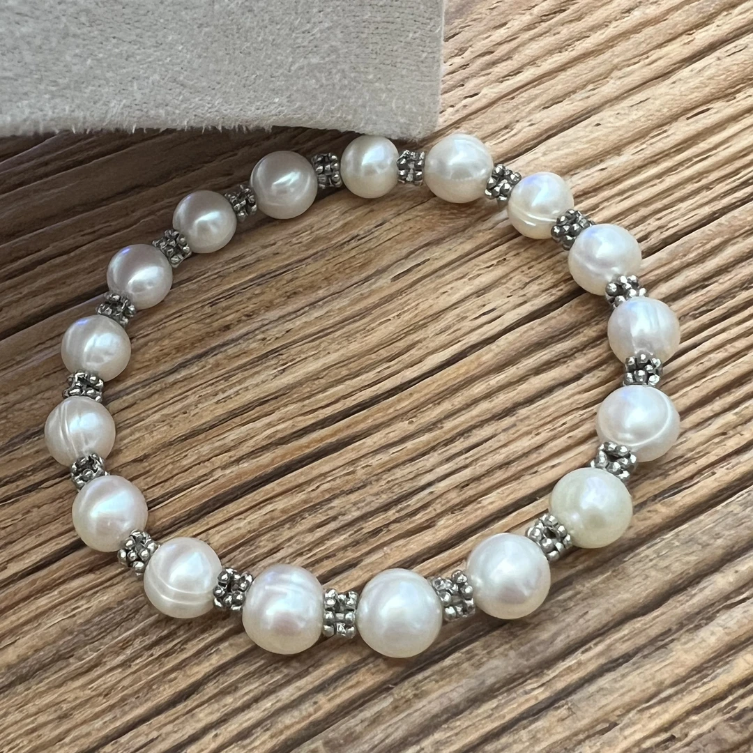 2025年新款淡水无核珍珠手串8-9mm简约时尚百搭款手链基础随性风
