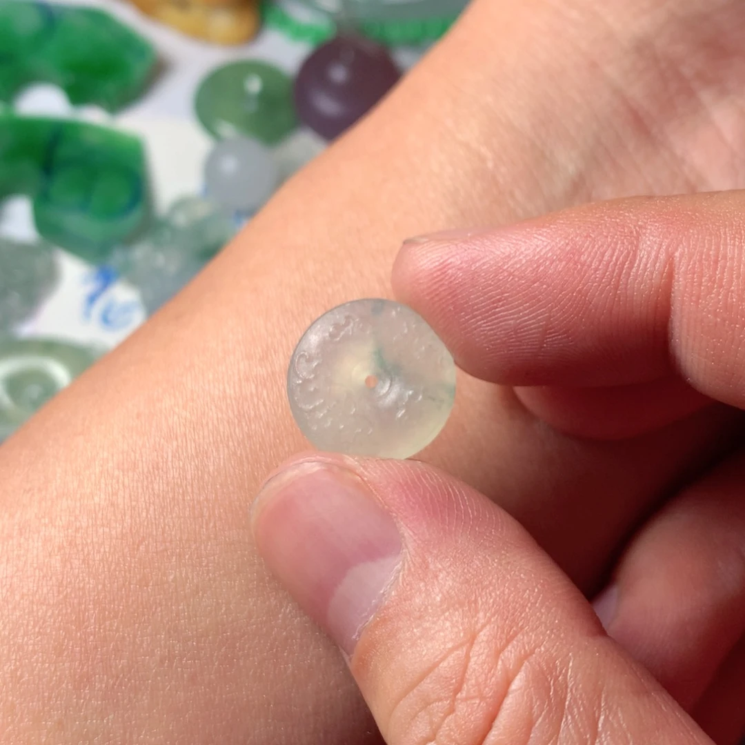 定制翡翠未镶嵌包工