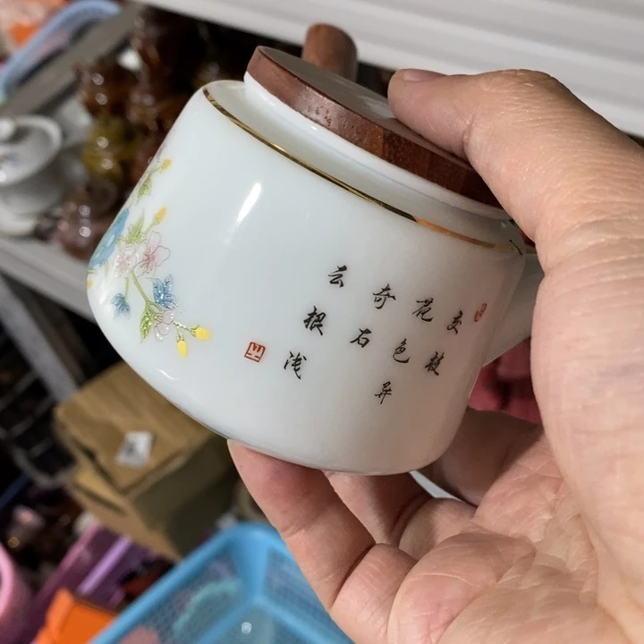 陶瓷艺术品及陶瓷制品