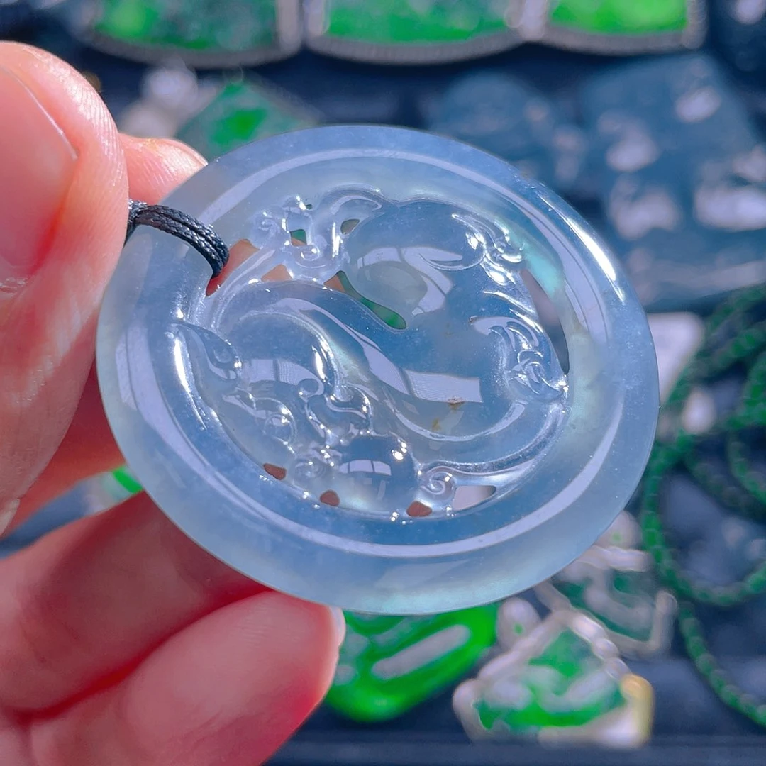 颈饰未镶嵌翡翠翡翠