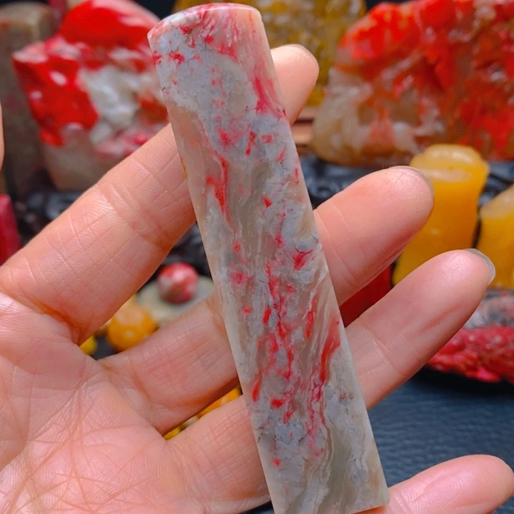 昌化鸡血石昌化鸡血石印章