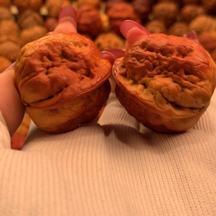 文玩核桃吊坠3………….