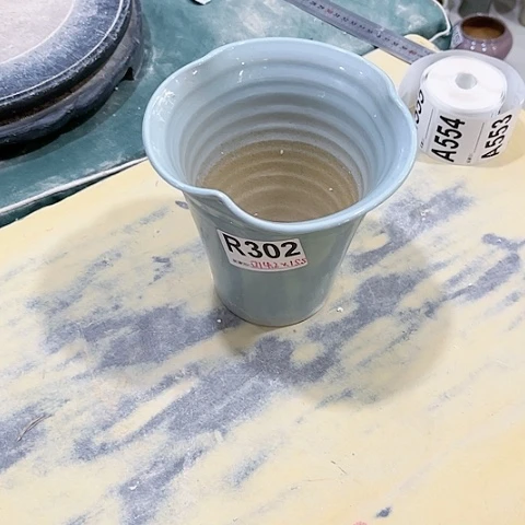 红陶向**暖景德镇陶瓷花盆手工