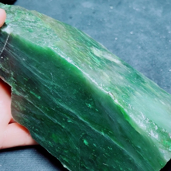 和田玉（糖玉）未镶嵌珠宝奇石