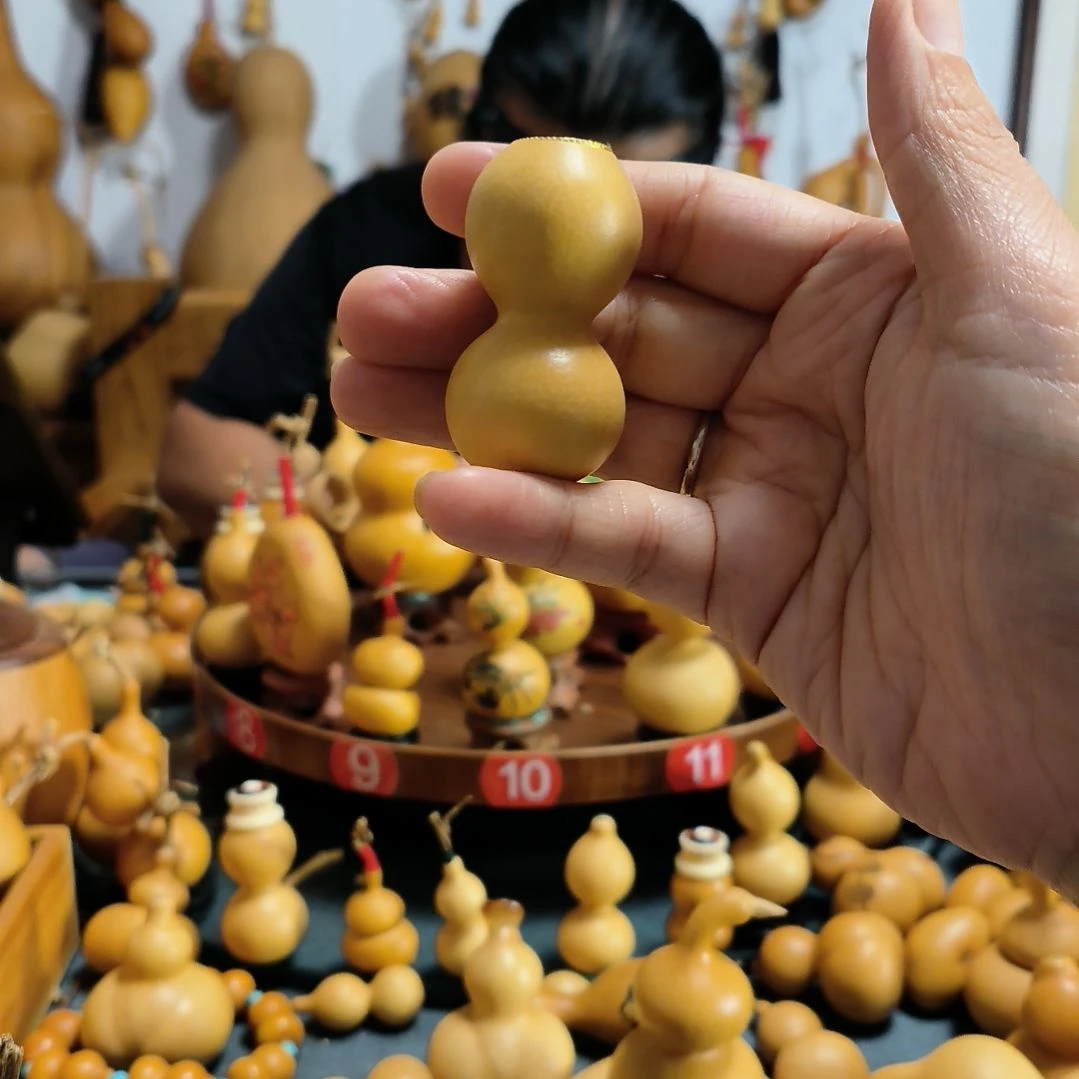 雨***定葫芦福禄双全手把件