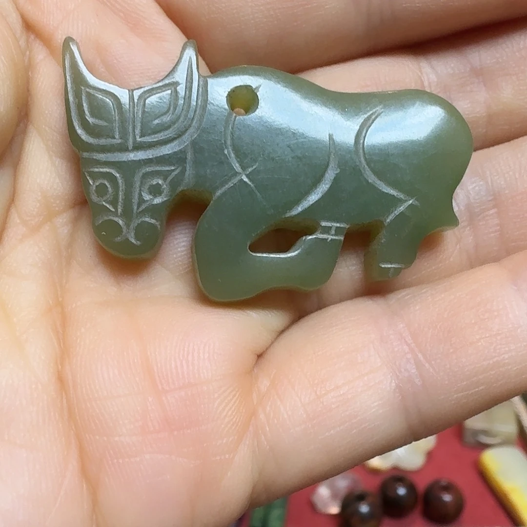 和田玉未镶嵌挂件