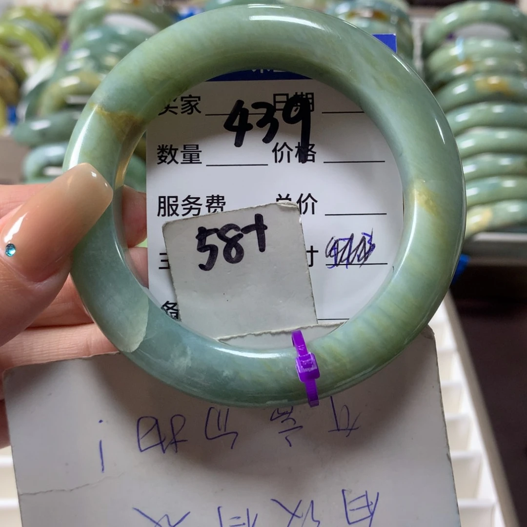 蛇纹石玉未镶嵌手镯439