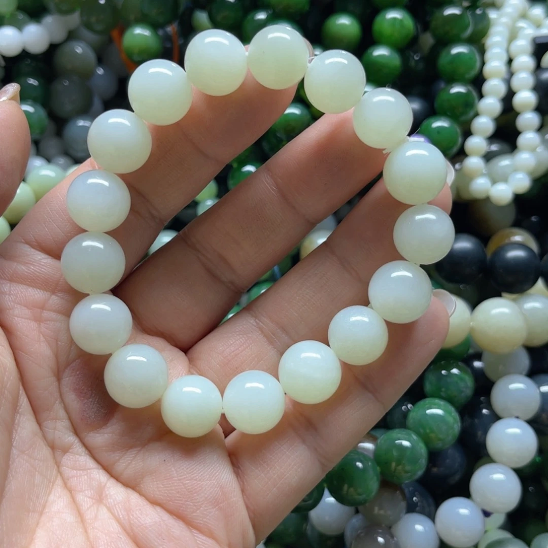 和田玉手链未镶嵌