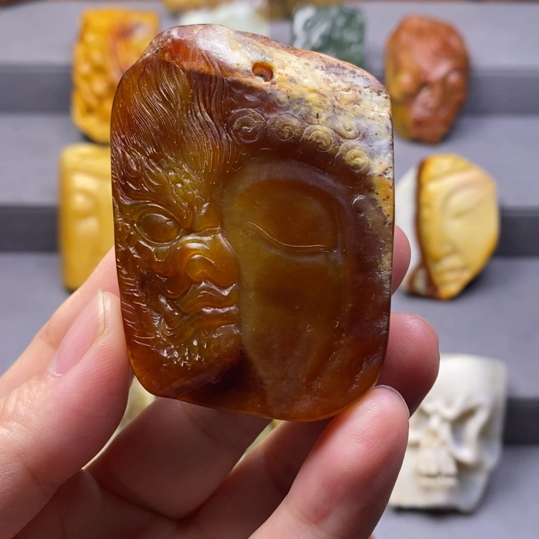 岫玉未镶嵌颈饰挂件