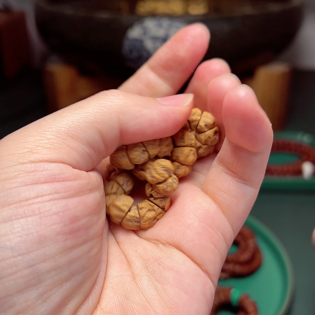 柏香籽/百香籽吊坠248.8