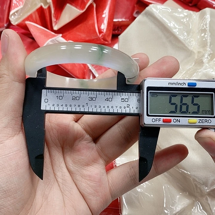 翡翠手镯未镶嵌174