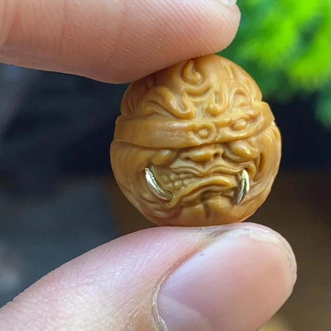 猴头核桃吊坠镶嵌盲僧