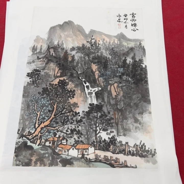 国画花鸟等图案为一体而得