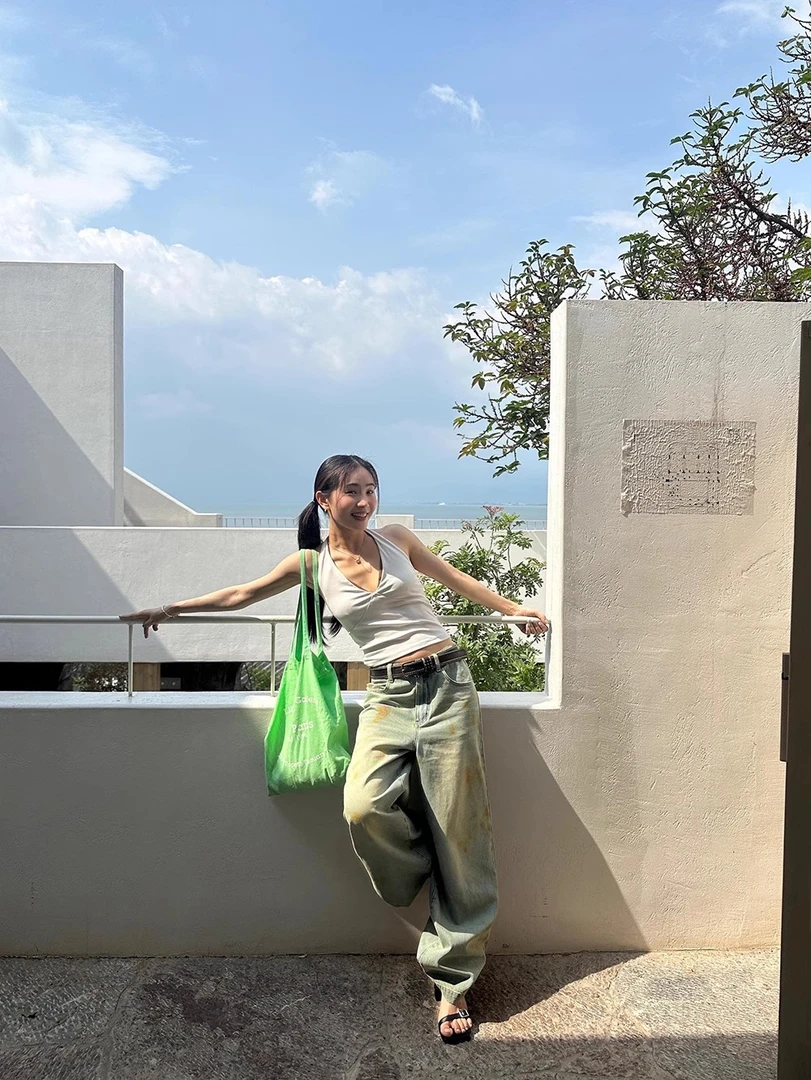 ONEXH·IN choose u2025夏季修身显瘦气质挂脖上衣女小众外穿背心