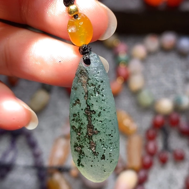 玛瑙/玉髓未镶嵌珠宝半成品